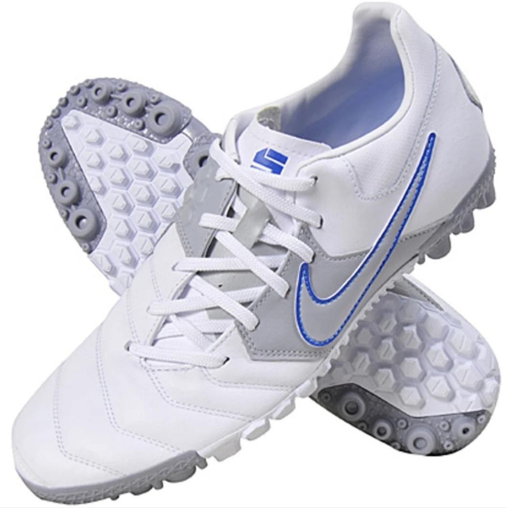 Nike trainers
